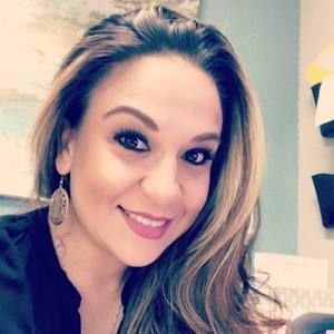 Meet your Posher, Jenn